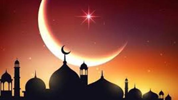 আগামী বুধবার পবিত্র ঈদুর ফিতর : চাঁদ দেখা কমিটির দ্বিতীয় বৈঠকে সিদ্ধান্ত
