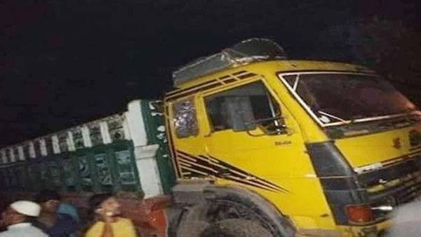 চুনারুঘাটে ট্রাক চাপায় ১ মোটর সাইকেল আরোহী নিহত