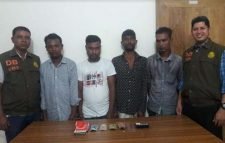 সিলেটে ইয়াবাসহ ৪ জুয়াড়ি আটক