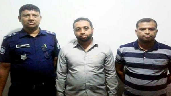 সিলেটের ফেঞ্চুগঞ্জ শাহজালাল সার কারখানায় চুরির অভিযোগে গ্রেফতার ২ কর্মকর্তা