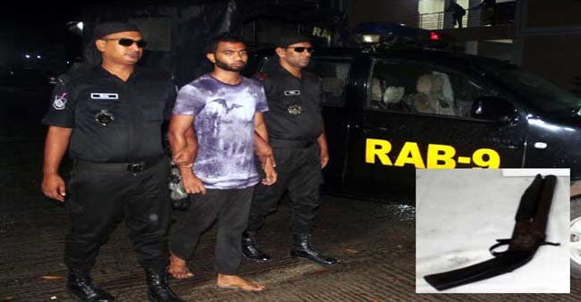 শিবগঞ্জ সাফরান রেস্টুরেন্ট থেকে অস্ত্রসহ যুবক আটক