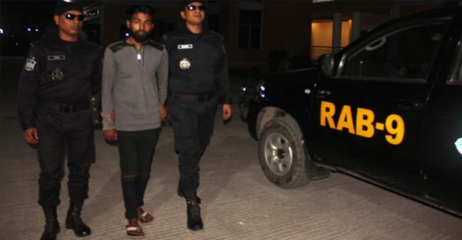 নগরীর কাষ্টঘর এলাকা থেকে ইয়াবাসহ গ্রেপ্তার ১