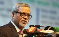 বদিউল আলম ইভিএম নিয়ে উক্তি করার উপযুক্ত নন: সিইসি