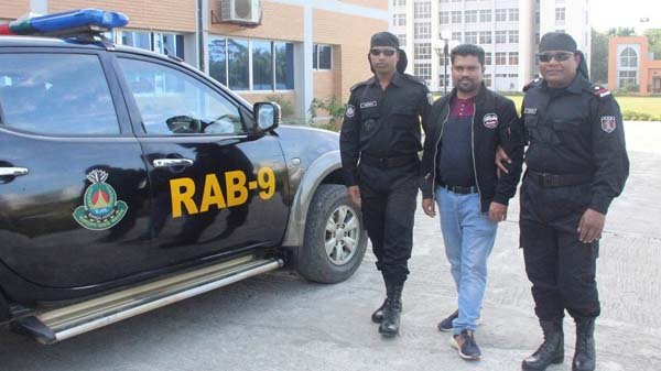 মীরবক্সটুলায় ৬০ পিস অবৈধ প্যাথেড্রিনসহ ১ জন আটক