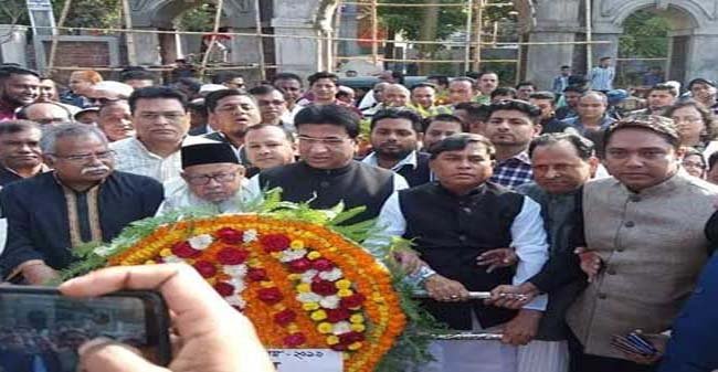 বুদ্ধিজীবী দিবসে জেলা আ.লীগের শ্রদ্ধাঞ্জলি