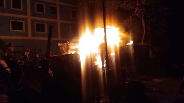 তাহিরপুরে ভয়াবহ অগ্নিকাণ্ডে ২ লাখ টাকার ক্ষতি