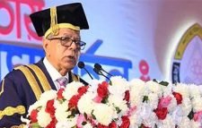 ‘একশ্রেণির শিক্ষক বিশ্ববিদ্যালয়ের চাকরিটাকে ঢাল হিসেবে ব্যবহার করেন’