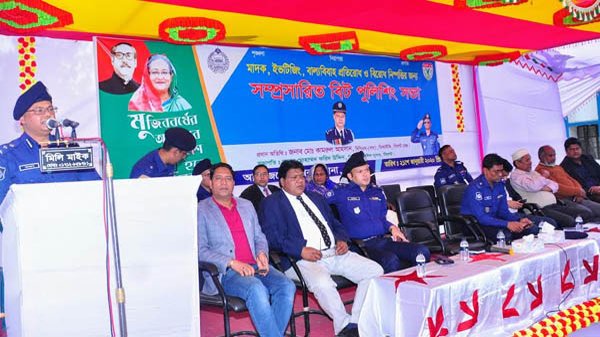 সবার আগে পুলিশকেই কাছে পায় জনগণ: বিশ্বনাথে ডিআইজি