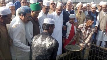 নগরীর কাজিটুলা জামে মসজিদের ভিত্তি স্থাপন