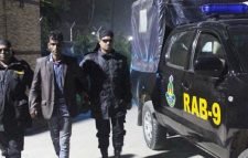 সুবিধবাজার থেকে পলাতক আসামি গ্রেফতার