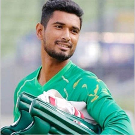 টেস্ট দলে মাহমুদুল্লাহ না থাকার কারণ জানাল বিসিবি