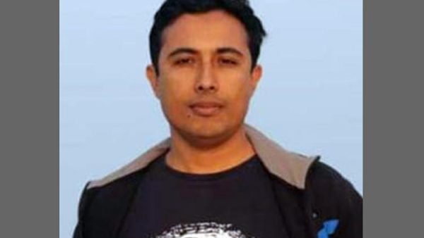 সাংবাদিক আরিফুল ইসলামকে মধ্যরাতে ডেকেনিয়ে নির্যাতন  অতপর এক বছরের কারাদণ্ড জেলা প্রশাসনের মোবাইল কোর্ট