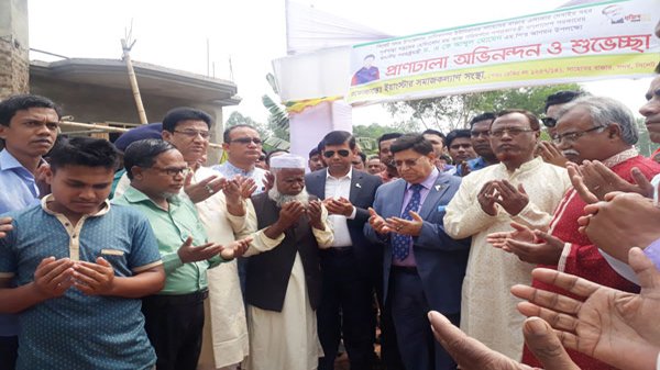 সদরে ‘হেরিংবোন বন্ড ইট সলিং’ সড়ক পরিদর্শন করলেন পররাষ্ট্রমন্ত্রী