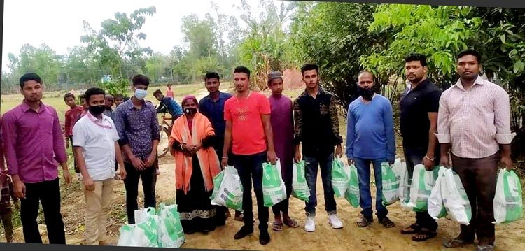 সিলেট আওয়ামী জেদ্দার ভারপ্রাপ্ত সম্পাদক জিতু আহমেদের খাদ্য সামগ্রী বিতরণ