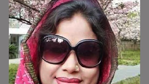 নকল মাস্ক সরবরাহে শারমিনের তিন দিনের রিমান্ড আবেদন।