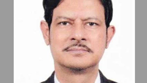 পর্তুগালে বাংলাদেশের নতুন রাষ্ট্রদূত তারিক আহসান।