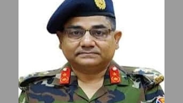 হঠাৎ অসুস্থ হয়ে সিএমএইচে ভর্তি সিলেট ওসমানী হাসপাতালের পরিচালক।