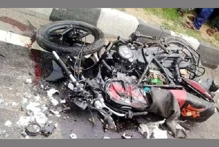 সিলেট নগরীতে মোটরসাইকেল দুর্ঘটনায় কলেজ ছাত্র নিহত।