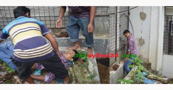 হযরত শাহজালাল (র:) মসজিদের পেছনে ফাসঁ লাগানো এক যুবকের লাশ উদ্ধার