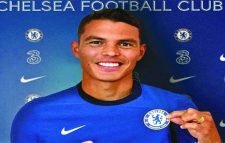 নতুন চ্যালেঞ্জ নিতে চেলসিতে সিলভা