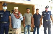 দোয়ারায় মসজিদের টাকা আৎসাতের ঘটনায় রমারামারি মামলায় আটক ৩