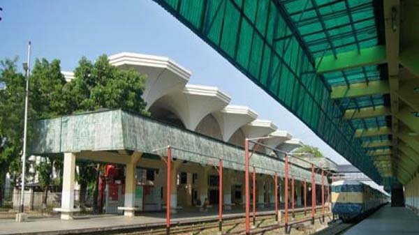 সিলেটের সঙ্গে সারাদেশের রেল যোগাযোগ স্বাভাবিক