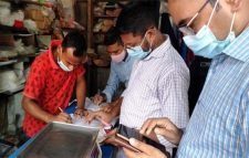 শ্রীমঙ্গল পলিথিন বিক্রির অপরাধে ৩ প্রতিষ্ঠানকে জরিমানা