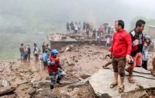 নেপালে ভূমিধসে নিহত ১২