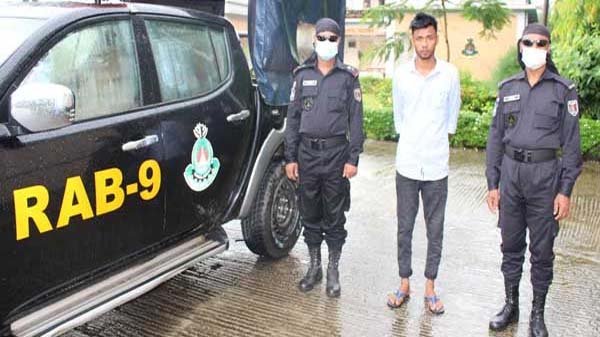 জৈন্তাপুরে ইয়াবাসহ যুবক র‍্যাবের জালে