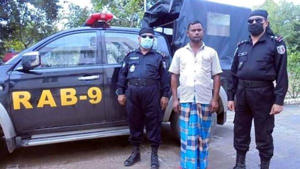 র‌্যাব-৯ এর বিশেষ অভিযানে সিএনজি চুর-চক্রের প্রধান সদস্য নজরুল গ্রেফতার