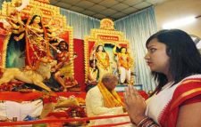 দূর্গোৎসব শুরু আজ, বৃহস্পতিবার মহাষষ্ঠী