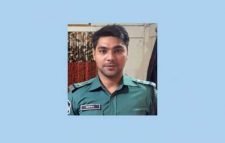 পুলিশ ফাঁড়ির ইনচার্জ আকবরসহ ৪ পুলিশ বরখাস্ত, প্রত্যাহার ৩