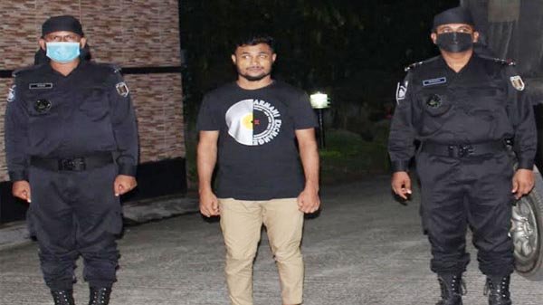 সিলেটে চোরাকারবারী কারাগারে