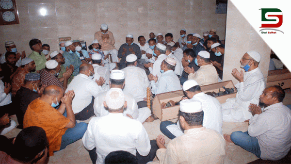 জেল হত্যা দিবসে মহানগর আওয়ামী লীগের রক্তদান কর্মসুচী ও দোয়া মাহফিল