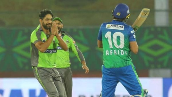 আফ্রিদিকে আউট করে ক্ষমা চাইলেন হারিস