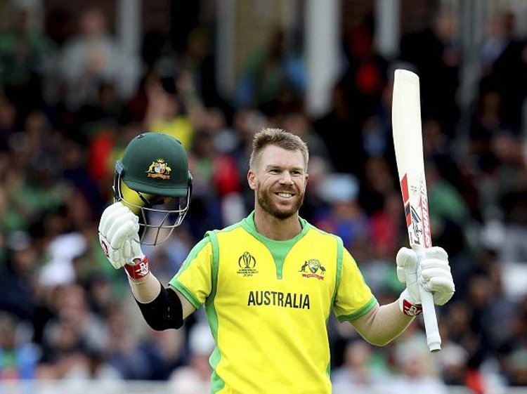 ছিটকে গেলেন ওয়ার্নার, বিশ্রামে কামিন্স