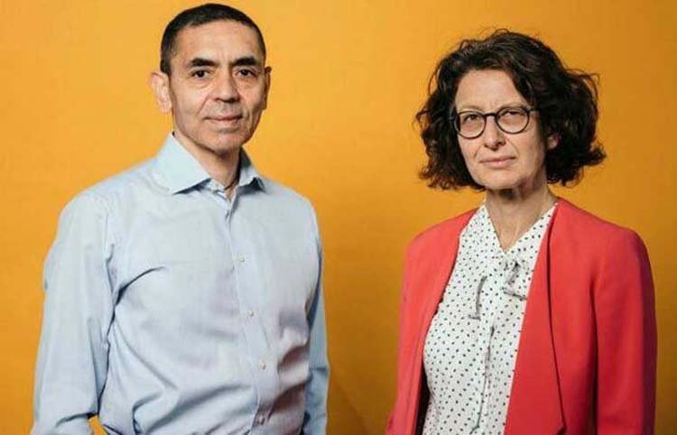 অবশেষে করোনা ভাইরাসের ভ্যাকসিন আবিষ্কার করলেন দুই মুসলিম বিজ্ঞানী