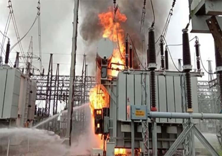 বিদ্যুৎবিহীন সিলেট – কখন আসবে কেউই জানেনা