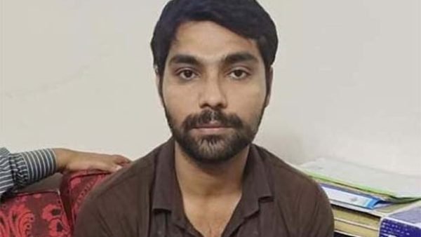 সাতদিনের রিমান্ড শেষে কারাগারে এসআই আকবর