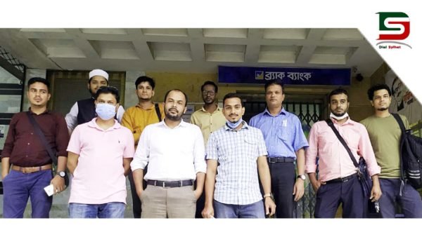 মেটলাইফ’র কর্মকর্তাদের ধর্মঘট স্থগিত : সমস্যা সমাধানের আশ্বাস কর্তৃপক্ষের