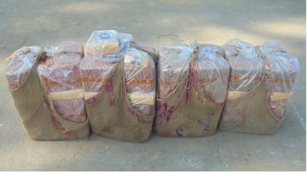 মৌলভীবাজার থেকে লক্ষাধিক পিস ভারতীয় পাতার বিড়ি জব্দ