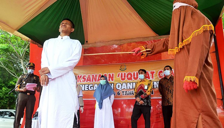 ধর্ষণ করার জন্য শাস্তি হিসাবে দেওয়া হলো জনসম্মুখে ১৪৬ বার চাবুকের ঘা