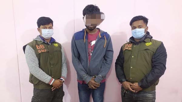 আম্বরখানা থেকে ইয়াবাসহ মাদক ব্যবসায়ী  আটক