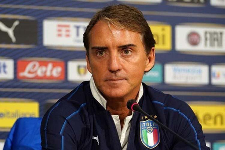 করোনাভাইরাসে আক্রান্ত হলেন ইতালির কোচ মানচিনি