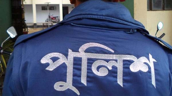 হত্যাচেষ্টার অভিযোগে ওসিসহ ১১ পুলিশের বিরুদ্ধে মামলা