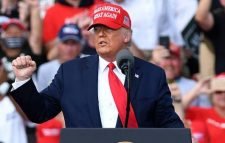 ‘ব্যাটলগ্রাউন্ড’ ফ্লোরিডায় ট্রাম্প জয়ী