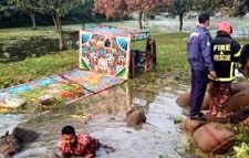 ভটভটি উল্টে ৭ জনের মৃত্যু