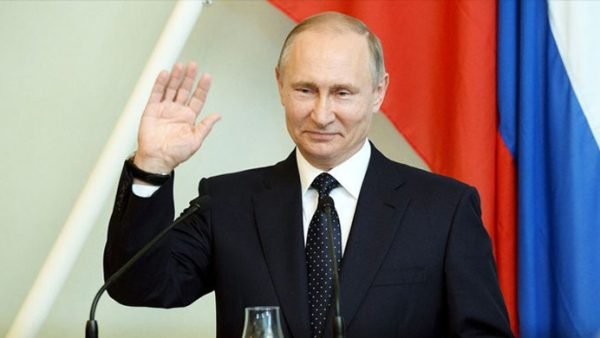 বলে দেন, ইউক্রেনকে মেরে গুঁড়িয়ে দেব : পুতিন