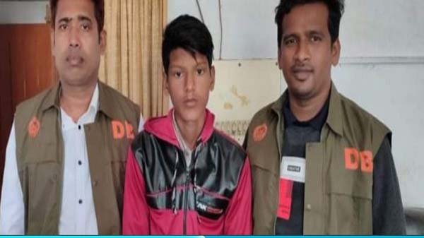 গোলাপগঞ্জে গাঁজার চালানসহ কিশোর আটক