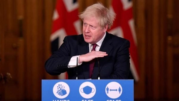 ইংল্যান্ডে করোনার ভয়াবহতায় আবারও লকডাউন, বাতিল বড়দিনের উৎসব